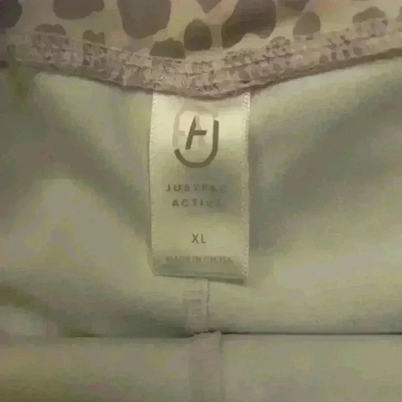 🌸NWT JUSTFAB Ladies Leggings - sz XL - Picture 3 of 3